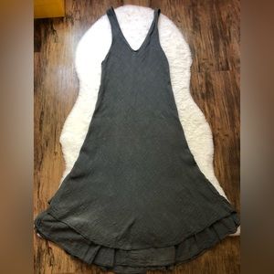 Angela Mara. Made in Italy. Midi Dress.